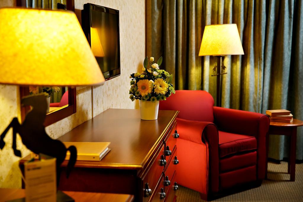 Little Texas Iasi Hotel Kültér fotó